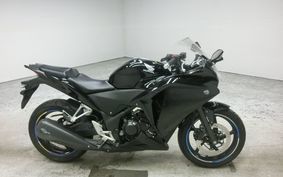 HONDA CBR250R MC41