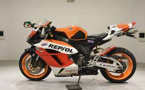 HONDA CBR1000RR 2005 SC57