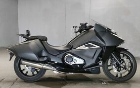 HONDA NM4 VULTUS -02 2015 RC82