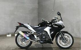 HONDA CBR250R MC41