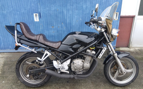 SUZUKI BANDIT 250 GJ74A