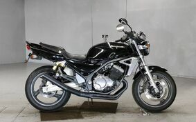 SUZUKI GSX250FX ZR250C