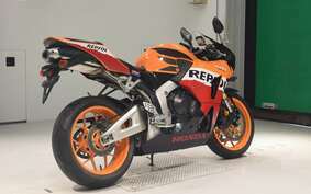 HONDA CBR600RR GEN 3 2015