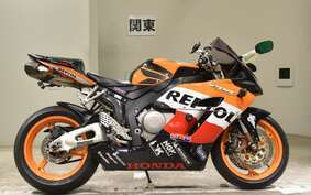 HONDA CBR1000RR 2005 SC57