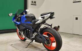 SUZUKI GSX-R750 2013 C4111