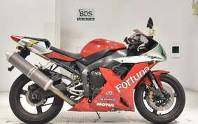 YAMAHA YZF-R1 2003 RN09