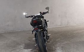 TRIUMPH  TRIUMPH  STREET  TRIPLE RS HDA614