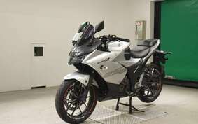 SUZUKI GIXXER 250 SF ED22B