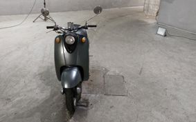 YAMAHA VINO 5AU