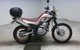 YAMAHA SEROW 250 2005 DG11J