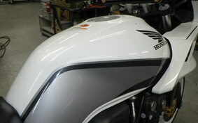 HONDA CB400 SUPER BOLDOR VTEC A 2012 NC42