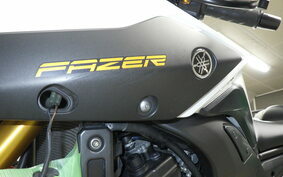 YAMAHA FAZER FZ8 S 2012 RN25