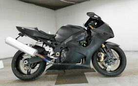 SUZUKI GSX-R1000 2003 GT75A