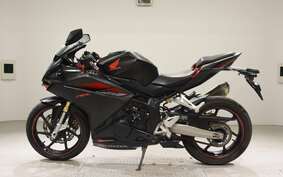 HONDA CBR250RR MC51