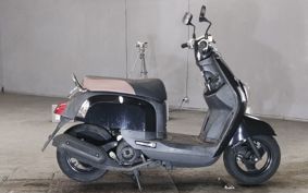 YAMAHA CUXI 100 C1DW