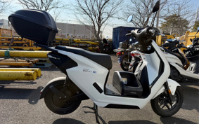 HONDA EM1 e: EF16