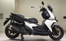 BMW C400X 2019 0C09