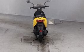 SUZUKI LETS4 CA45A
