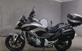 HONDA NC 700 X DCT RC63