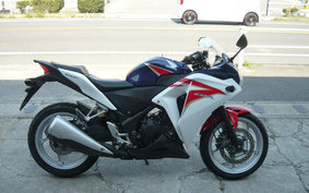 HONDA CBR250R MC41