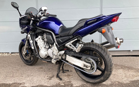 YAMAHA FZS1000 FAZER 2003 RN06