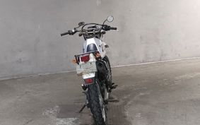 SUZUKI DJEBEL200 SH42A