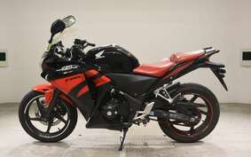 HONDA CBR250R A MC41