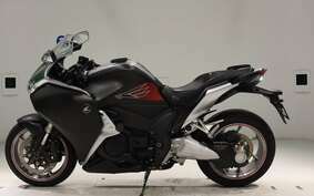 HONDA VFR1200F DCT 2011 SC63