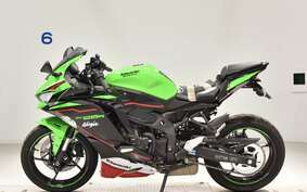 KAWASAKI ZX-25R ZX250E