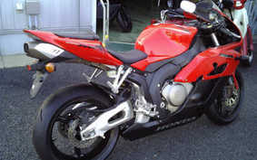 HONDA CBR1000RR SC57