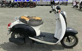 HONDA CREA SCOOPY I AF55