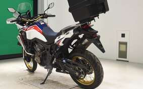 HONDA CRF1000L AFRICA TWIN DCT 2017 SD04