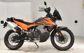 KTM 890 ADVENTURE	 2022 TS640