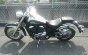 HONDA SHADOW 750 1997 RC44