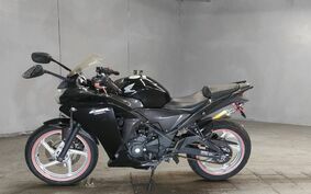 HONDA CBR250R MC41