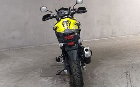 SUZUKI DL650 ( V-Strom 650 ) C733A