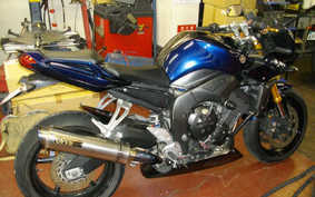 YAMAHA FZ FAZER 2007 RN17