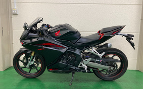 HONDA CBR250RR MC51