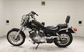 YAMAHA VIRAGO 250 3DM