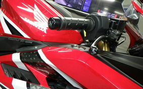 HONDA CBR250RR A MC51