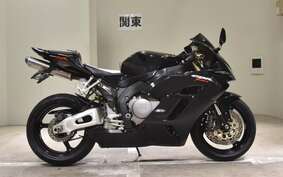 HONDA CBR1000RR 2004 SC57