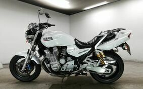 YAMAHA XJR1300 2000 RP03J