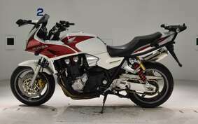 HONDA CB1300SB SUPER BOLDOR A 2013 SC54