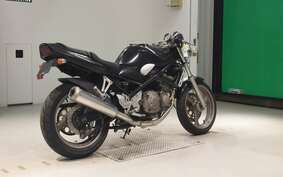 SUZUKI BANDIT 250 GJ74A