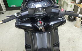 YAMAHA T-MAX 530 A 2014 SJ12J