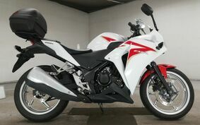 HONDA CBR250R MC41