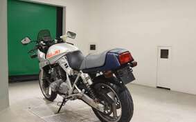 SUZUKI GSX250S KATANA GJ76A