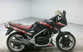 HONDA VT250F MC08