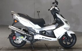PGO G-MAX220 ..