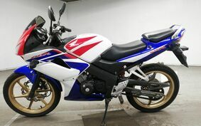 HONDA CBR125R JC39